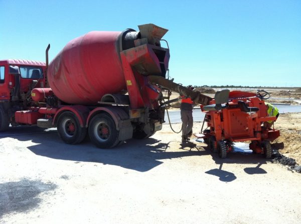 Superseded  Alcaro SB747 Kerb Laying Machine - Image 3